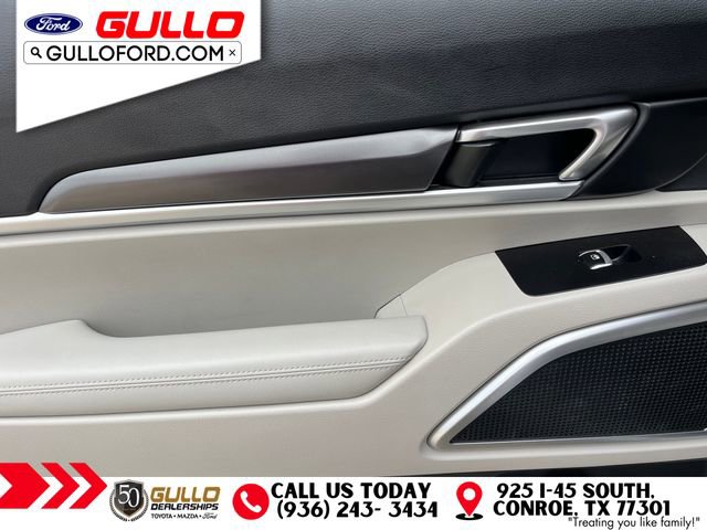 Used 2023 Kia Telluride S AWD/4WD image 16