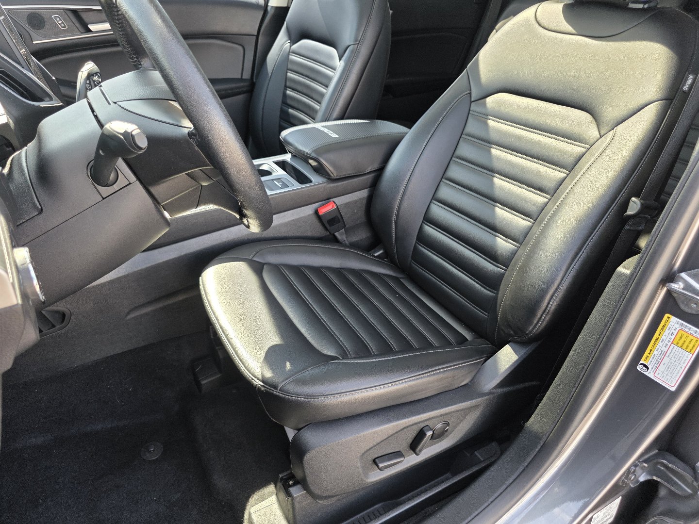 Used 2021 Ford Edge SEL w/ Convenience Package AWD/4WD image 23