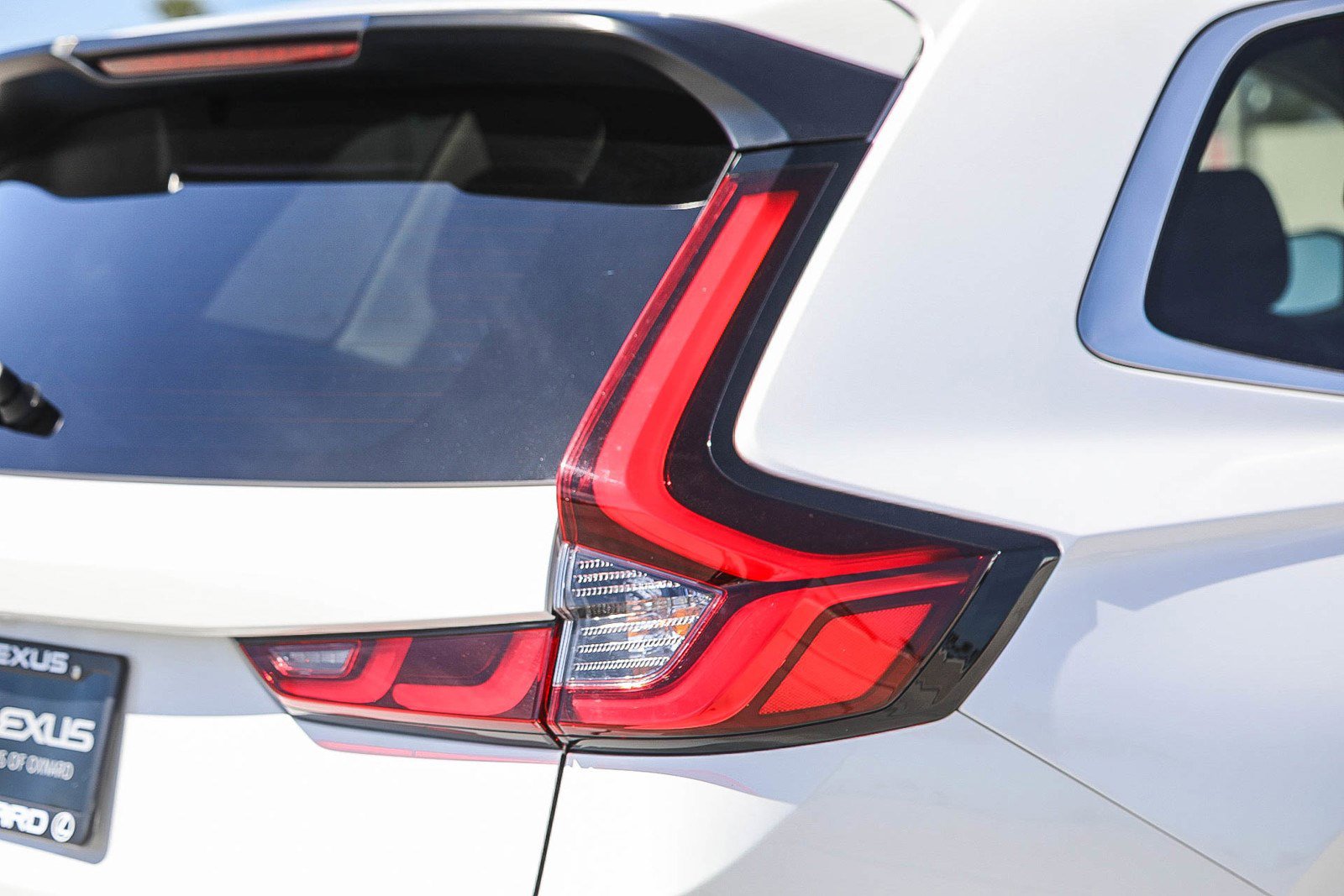 Used 2023 Honda CR-V EX-L image 9