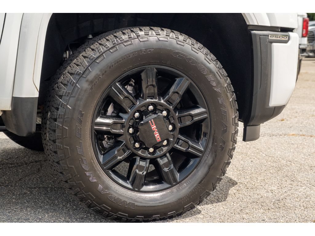 Used 2026 GMC Sierra 2500 AT4 w/ AT4 Premium Plus Package AWD/4WD image 10