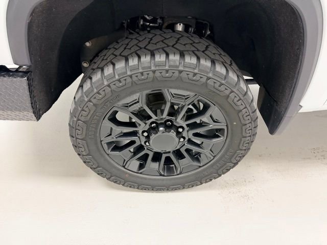 Used 2025 Chevrolet Silverado 2500 W/T w/ WT Convenience Package AWD/4WD image 19