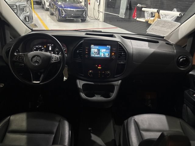 Used 2023 Mercedes-Benz Metris image 30