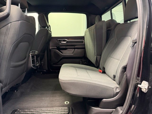 Used 2022 RAM 1500 Big Horn AWD/4WD image 32