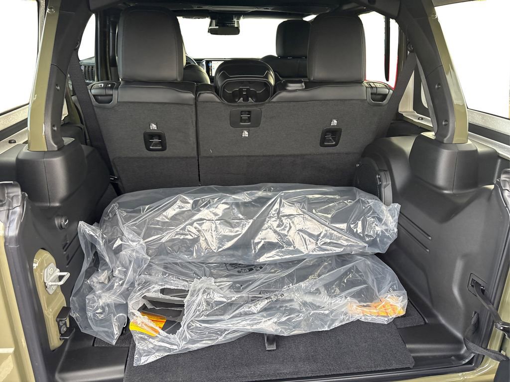 New 2026 Jeep Wrangler Unlimited Rubicon image 11