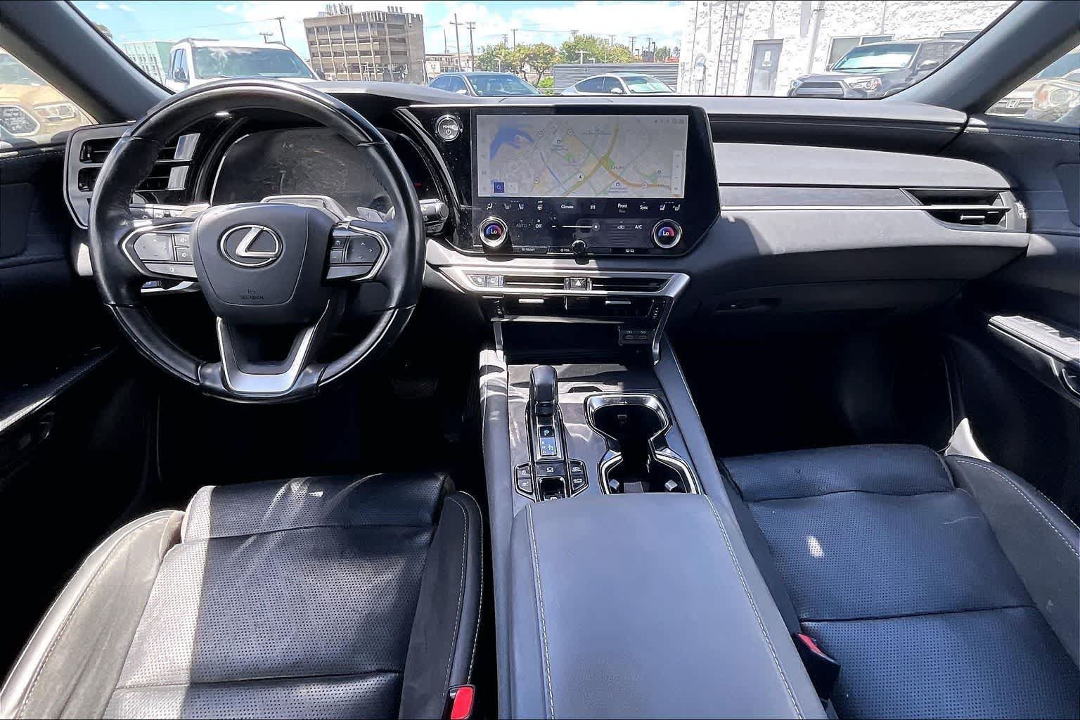 Used 2024 Lexus RX 450h AWD w/ Luxury Package image 10