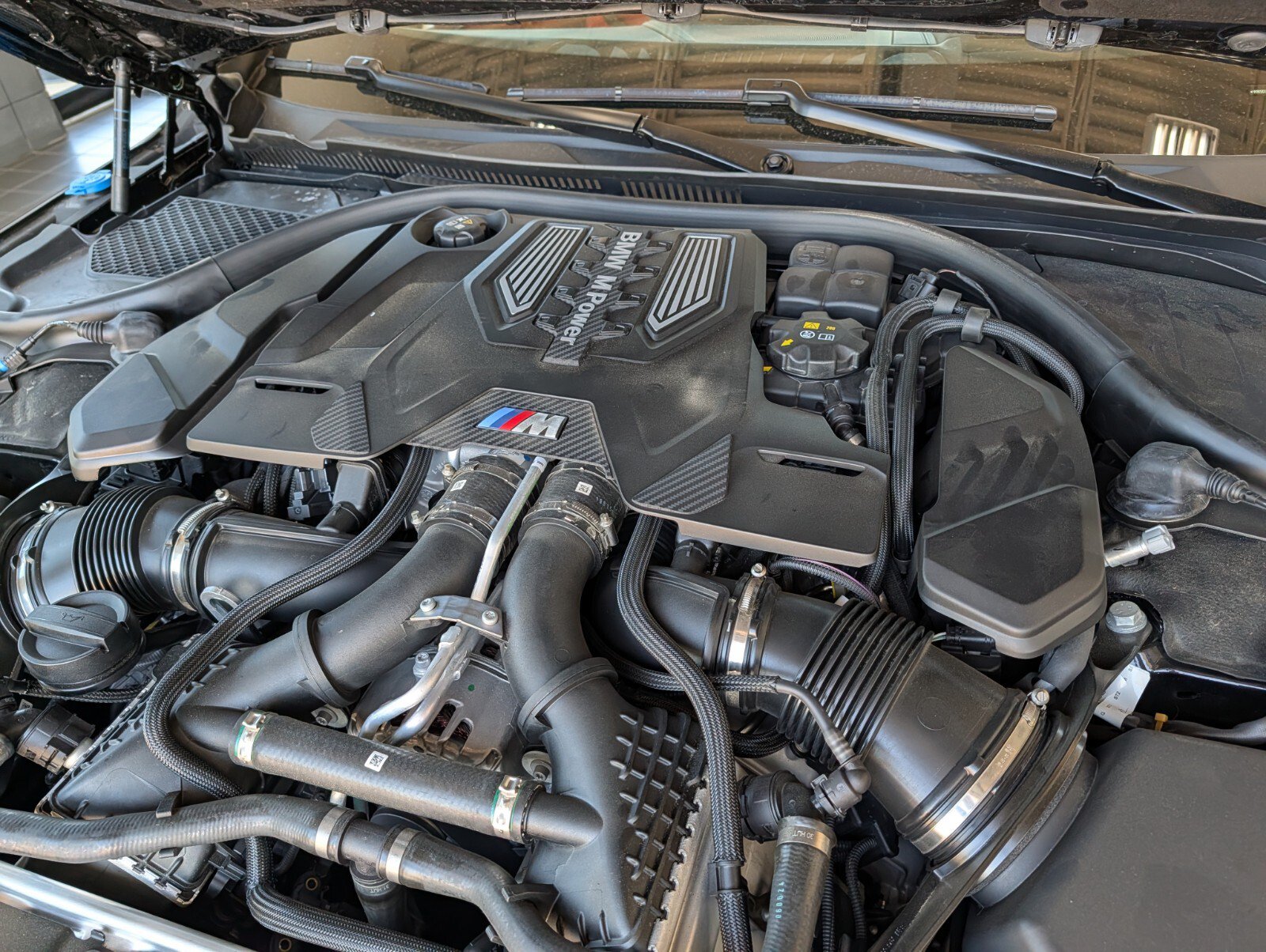 Certified 2025 BMW M8 Competition AWD/4WD image 28