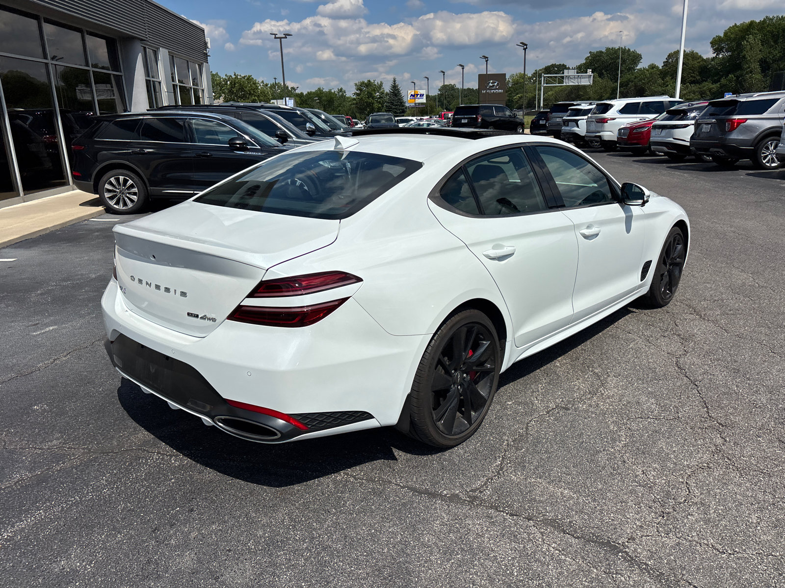 Used 2023 Genesis G70 3.3T w/ Sport Prestige Package AWD/4WD image 7