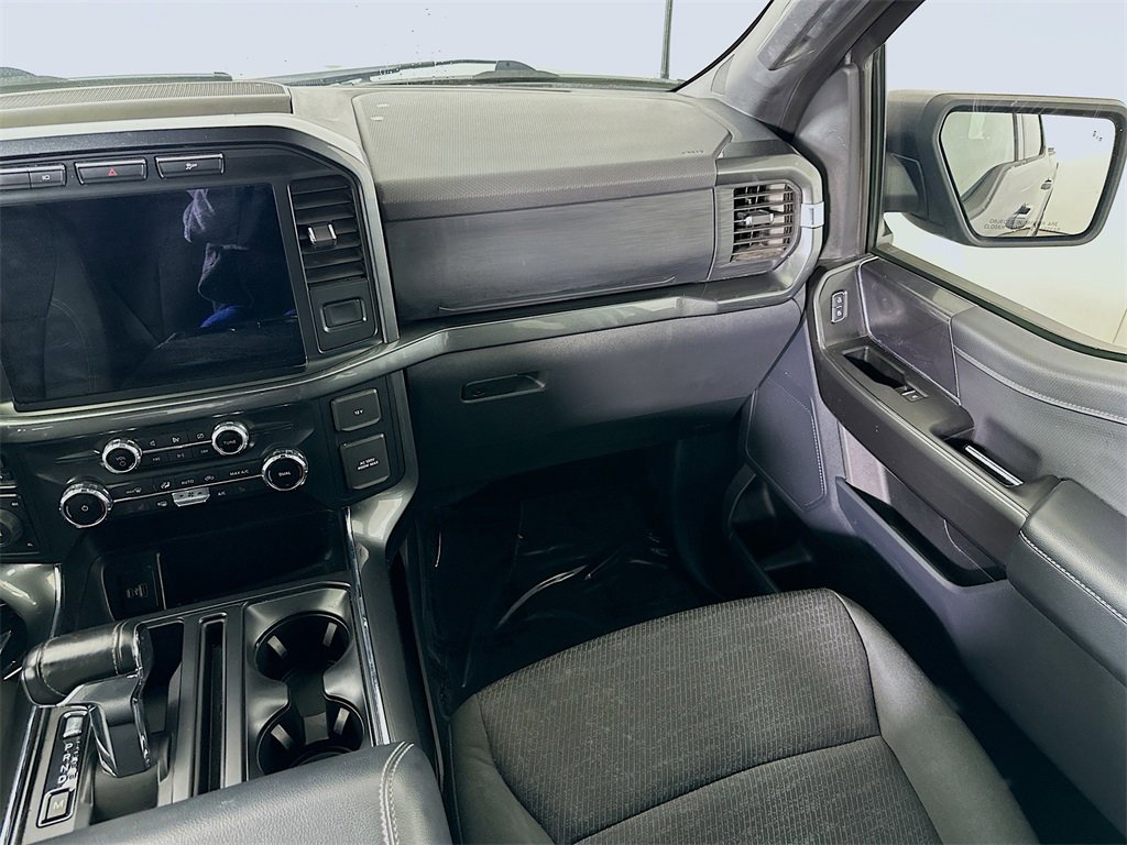 Used 2022 Ford F150 XLT w/ Equipment Group 302A High image 19