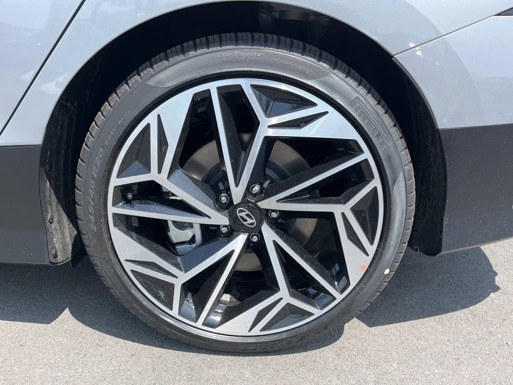 New 2024 Hyundai Ioniq 6 SEL AWD/4WD image 9
