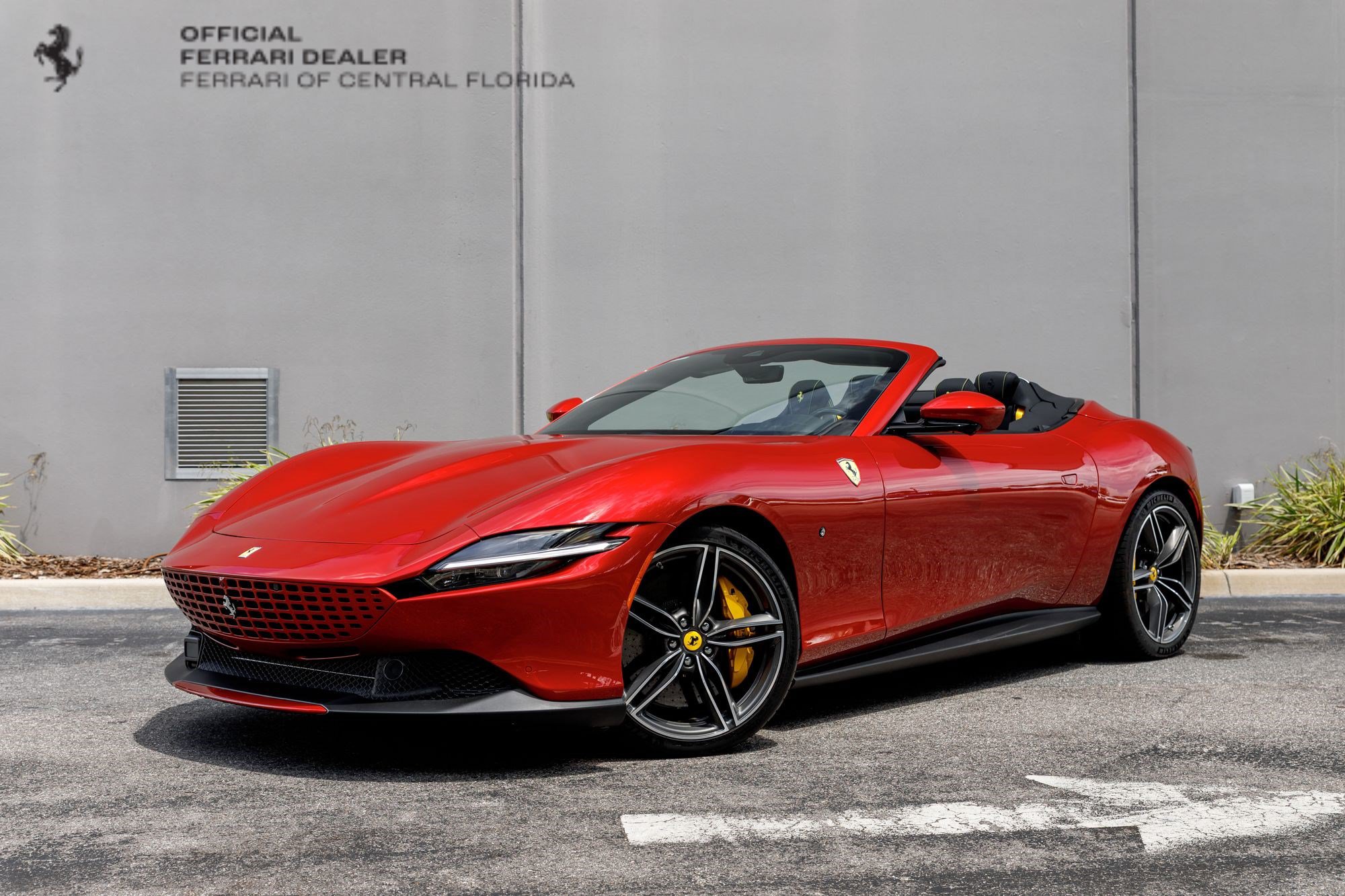 Used 2025 Ferrari Roma Spider