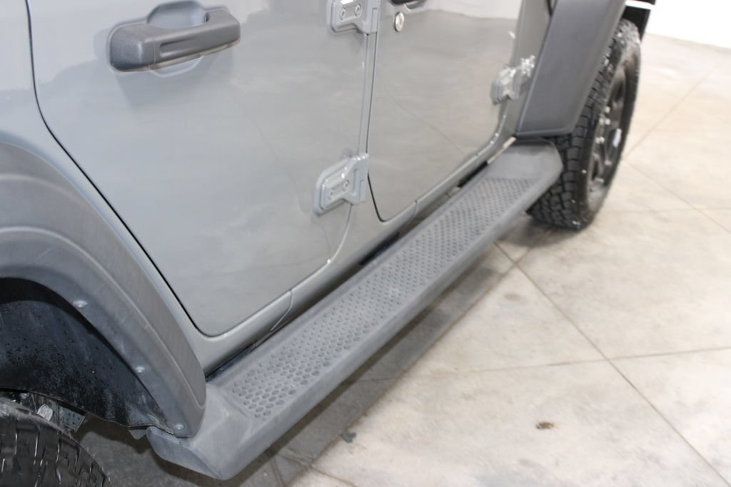 Used 2019 Jeep Wrangler Unlimited Sport AWD/4WD image 12