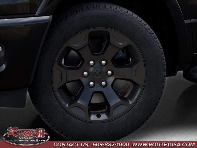 New 2026 RAM 1500 4x4 Crew Cab image 9