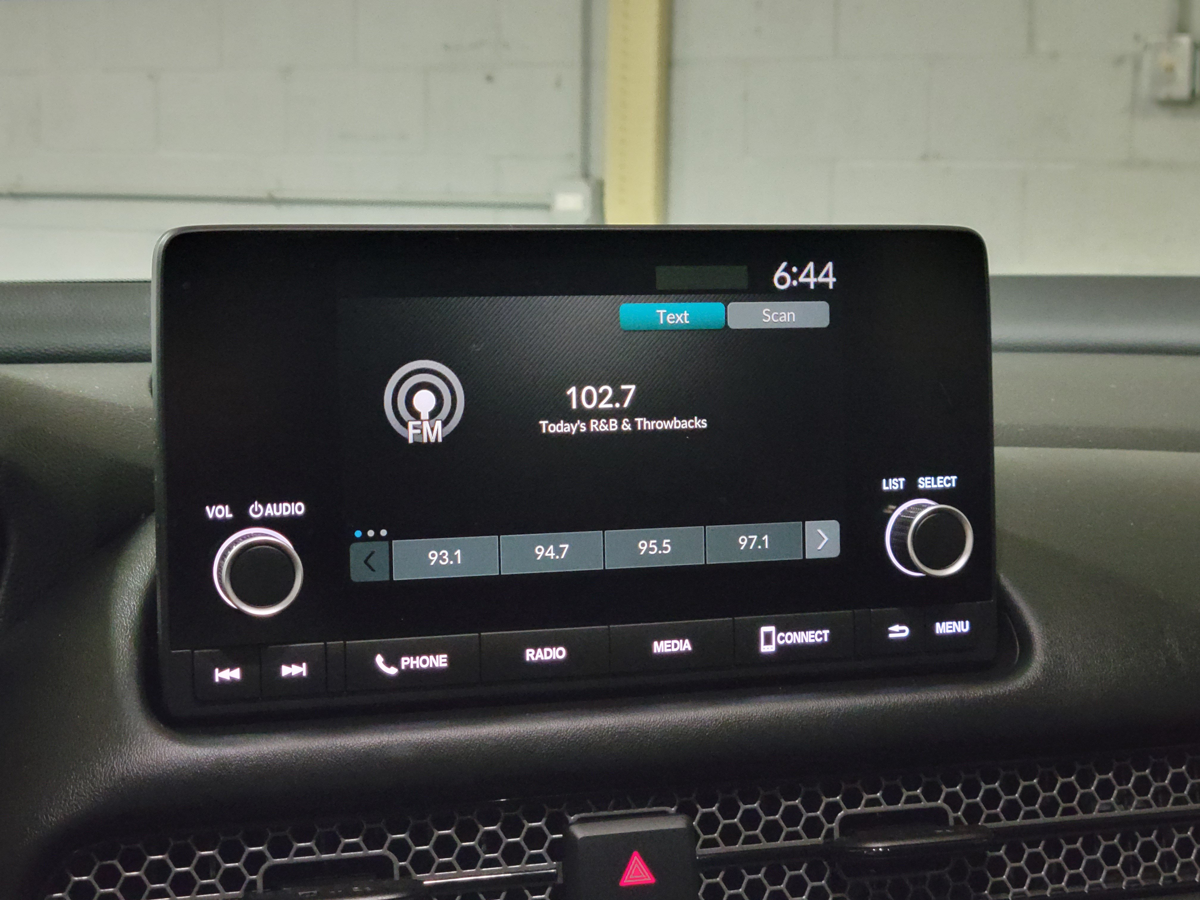 Used 2025 Honda HR-V Sport image 29