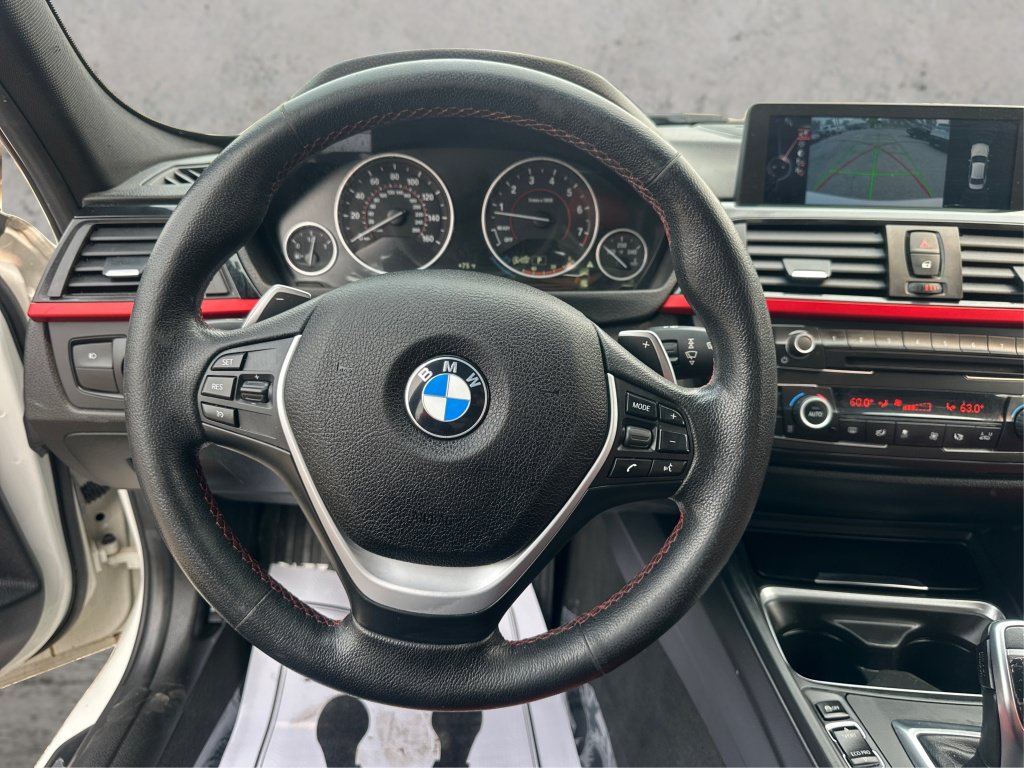 Used 2015 BMW 328i xDrive Sedan AWD/4WD image 27