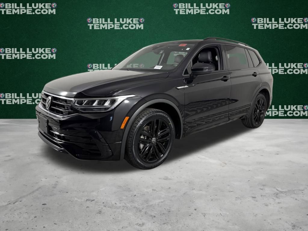 Used 2022 Volkswagen Tiguan SE R-Line image 3