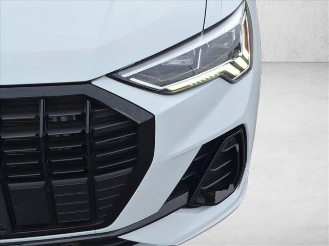 Used 2022 Audi Q3 2.0T Premium Plus AWD/4WD image 9