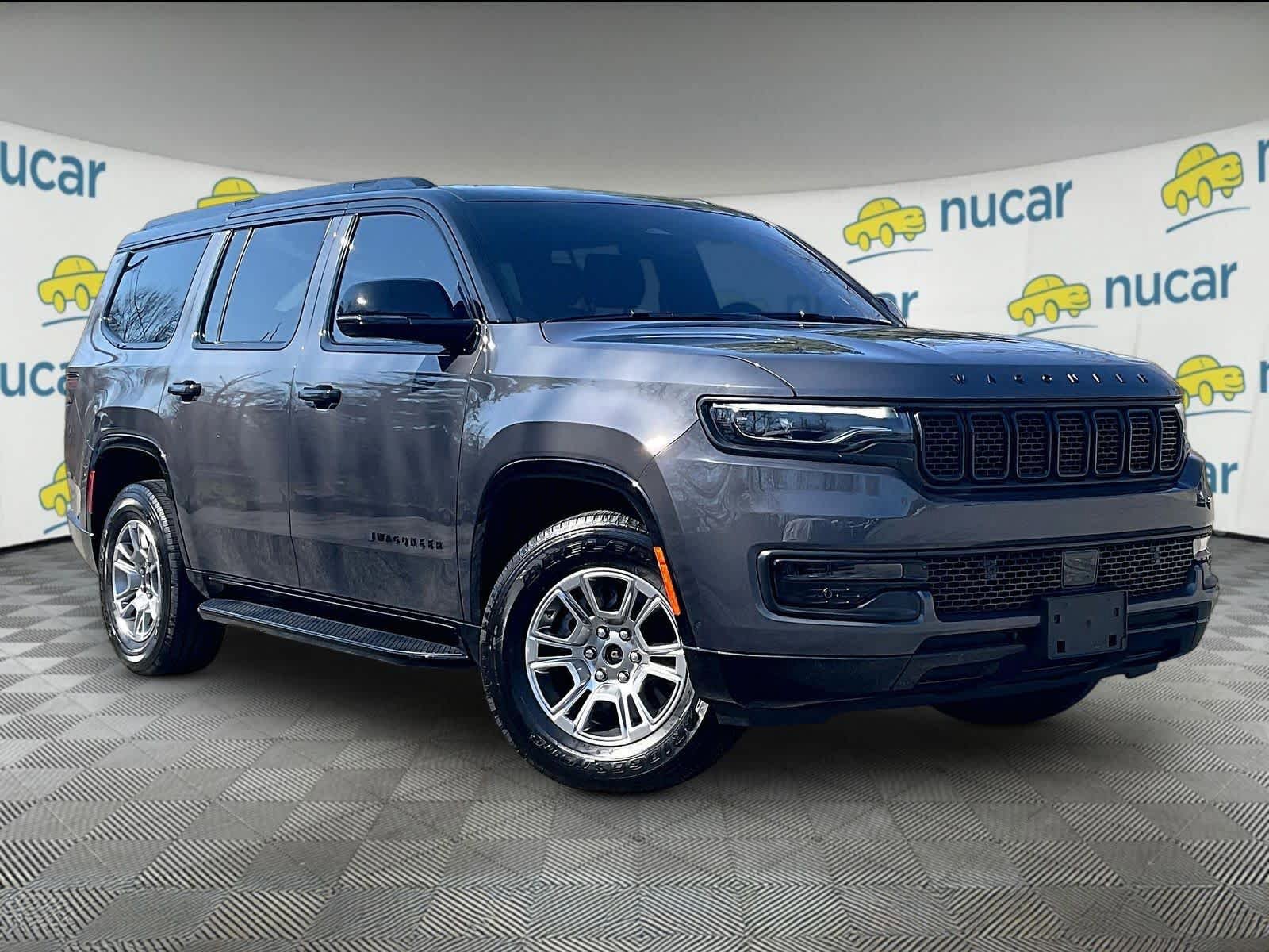Used 2024 Jeep Wagoneer 4WD image 1