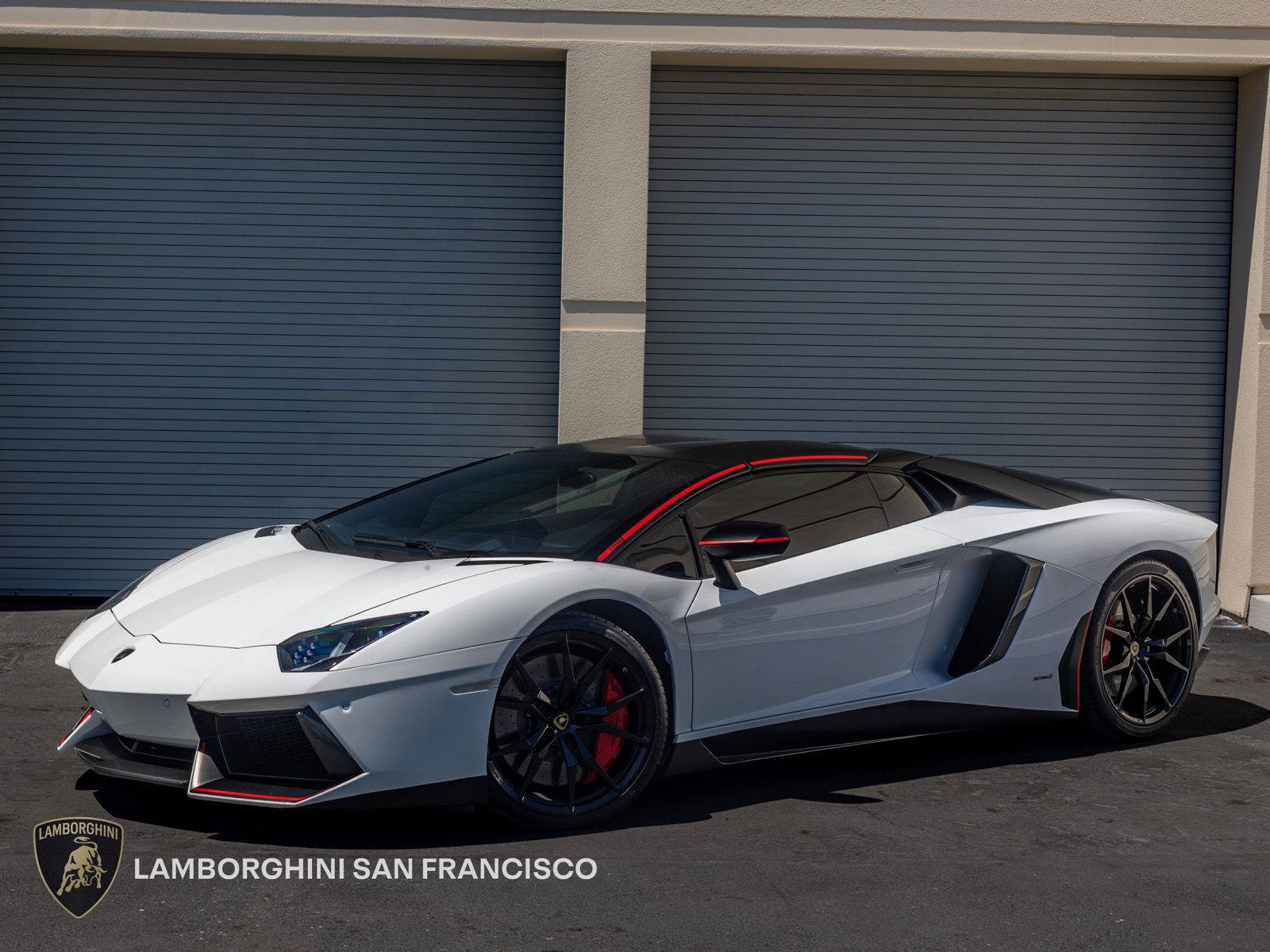 Used 2016 Lamborghini Aventador LP 700-4 AWD/4WD image 3