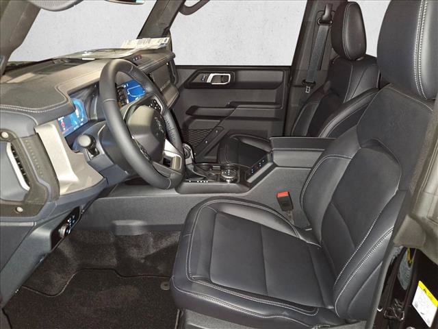 New 2026 Ford Bronco Outer Banks AWD/4WD image 4