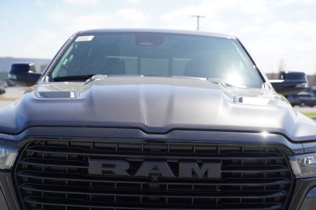 New 2026 RAM 1500 Laramie w/ Night Edition AWD/4WD image 38