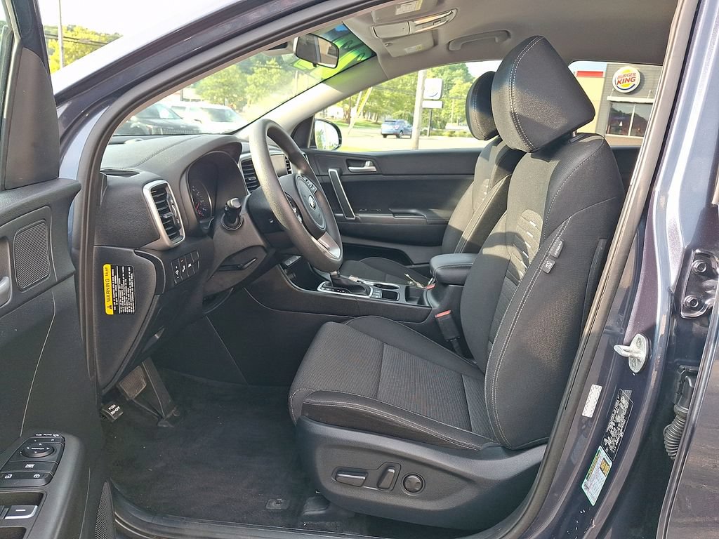 Certified 2022 Kia Sportage LX w/ LX AWD Value Edition Package image 15