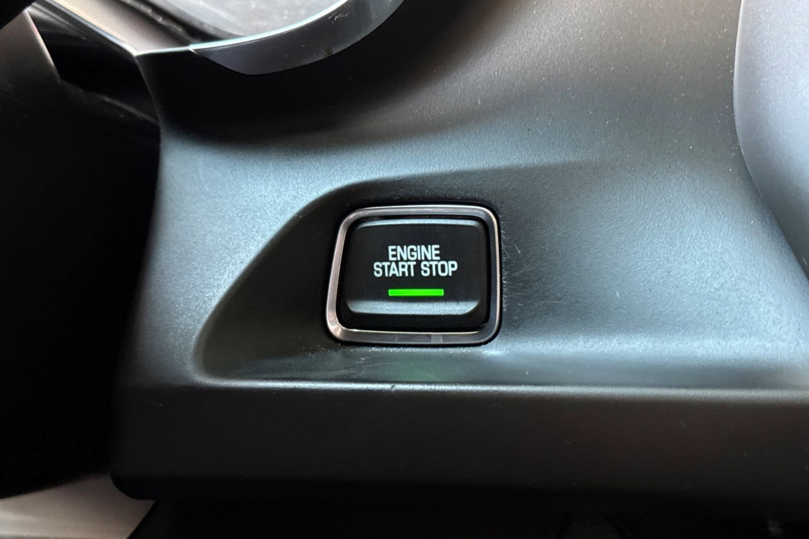 Used 2022 Chevrolet Camaro LT w/ RS Package image 33