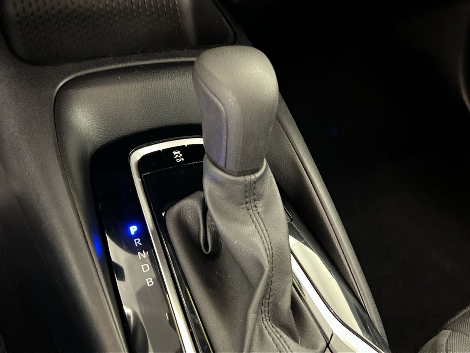 Used 2024 Toyota Corolla LE image 22