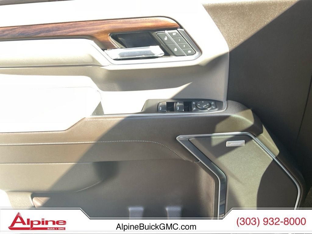 Used 2023 GMC Sierra 1500 SLT w/ SLT Premium Package AWD/4WD image 19