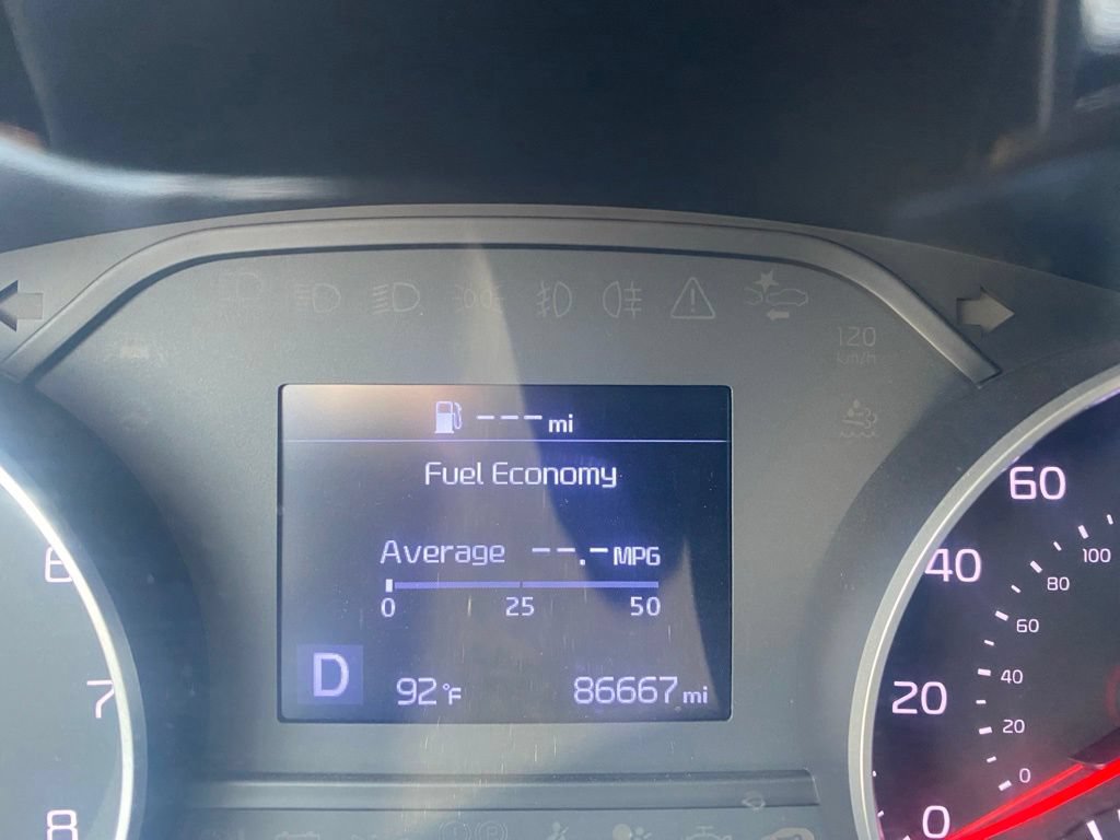 Used 2022 Kia Sportage LX FWD image 12