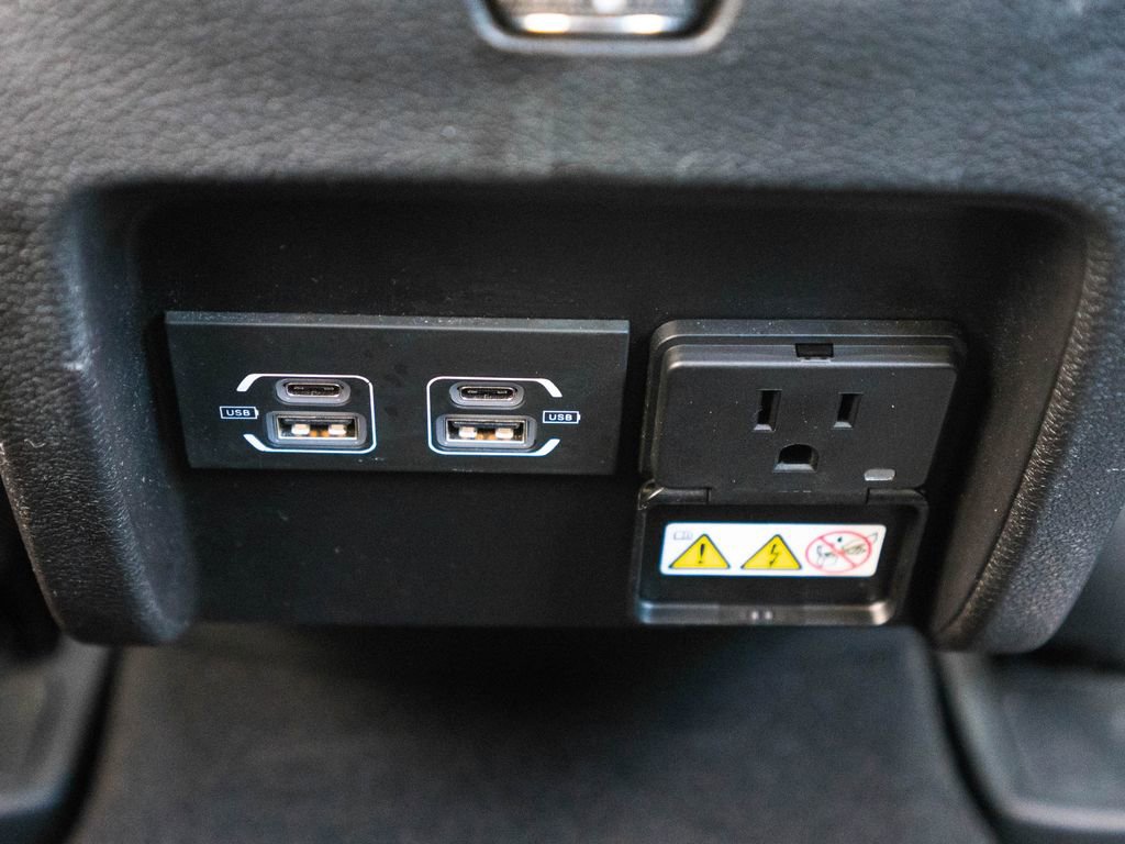 Used 2021 Jeep Cherokee Latitude Lux w/ Sun & Sound Group image 31