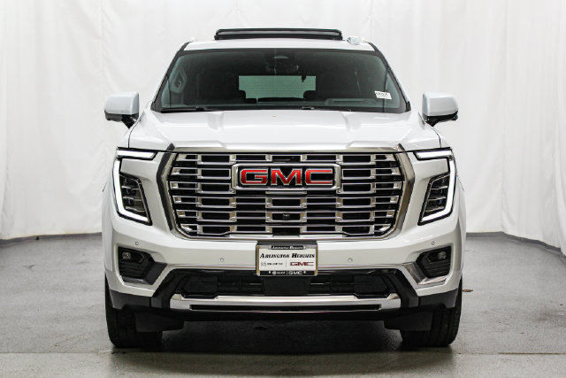 New 2026 GMC Yukon Denali w/ Denali Reserve Package AWD/4WD image 4