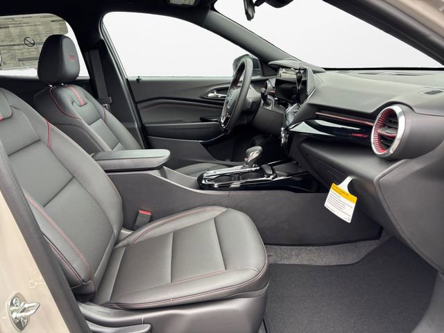 New 2026 Chevrolet Trax RS w/ Sunroof Package FWD image 15