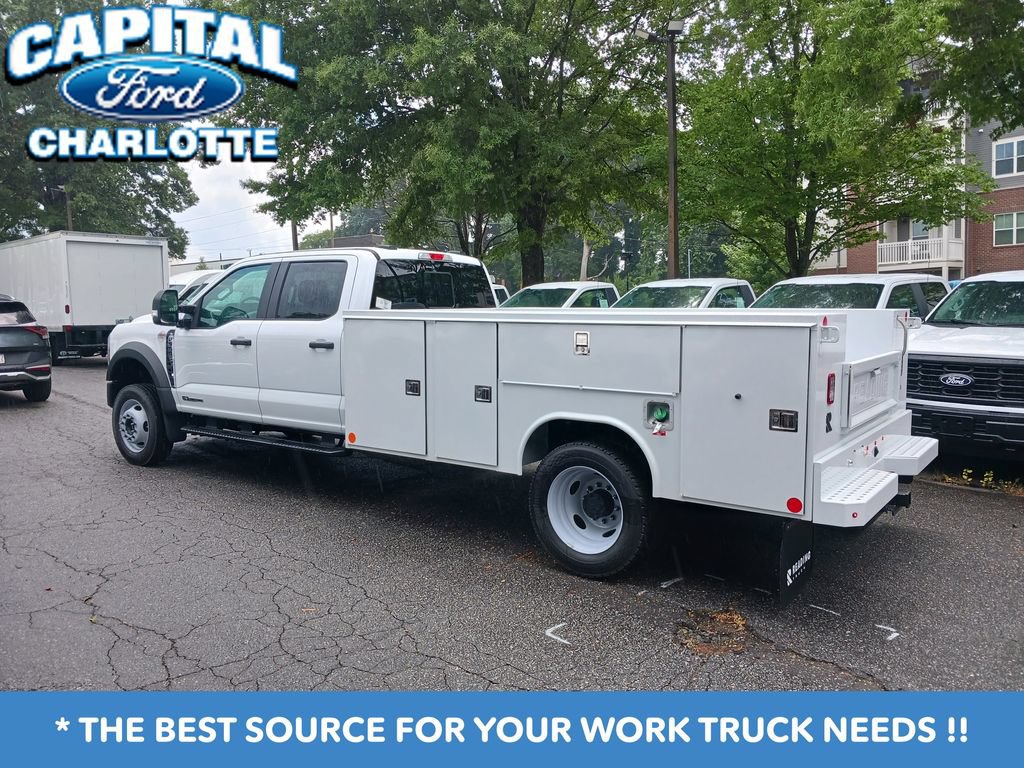 New 2026 Ford F550 4x4 Crew Cab image 2