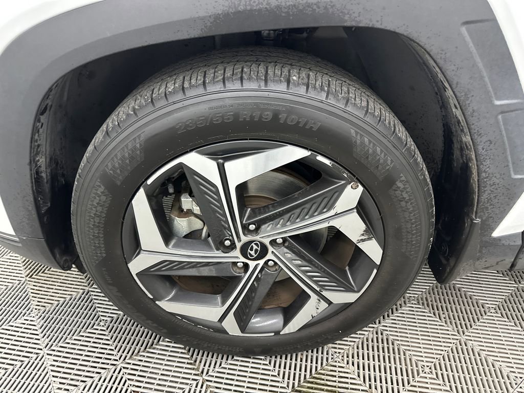 Used 2024 Hyundai Tucson Limited FWD image 13