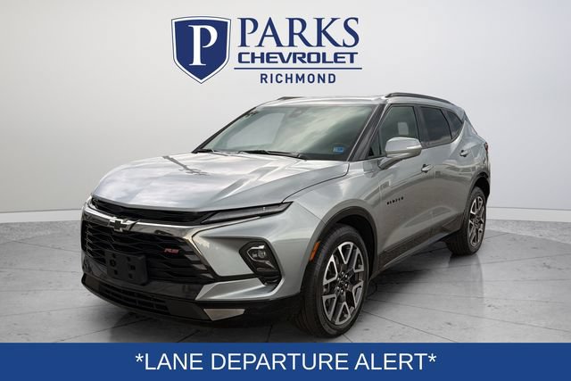 Used 2025 Chevrolet Blazer RS FWD image 4