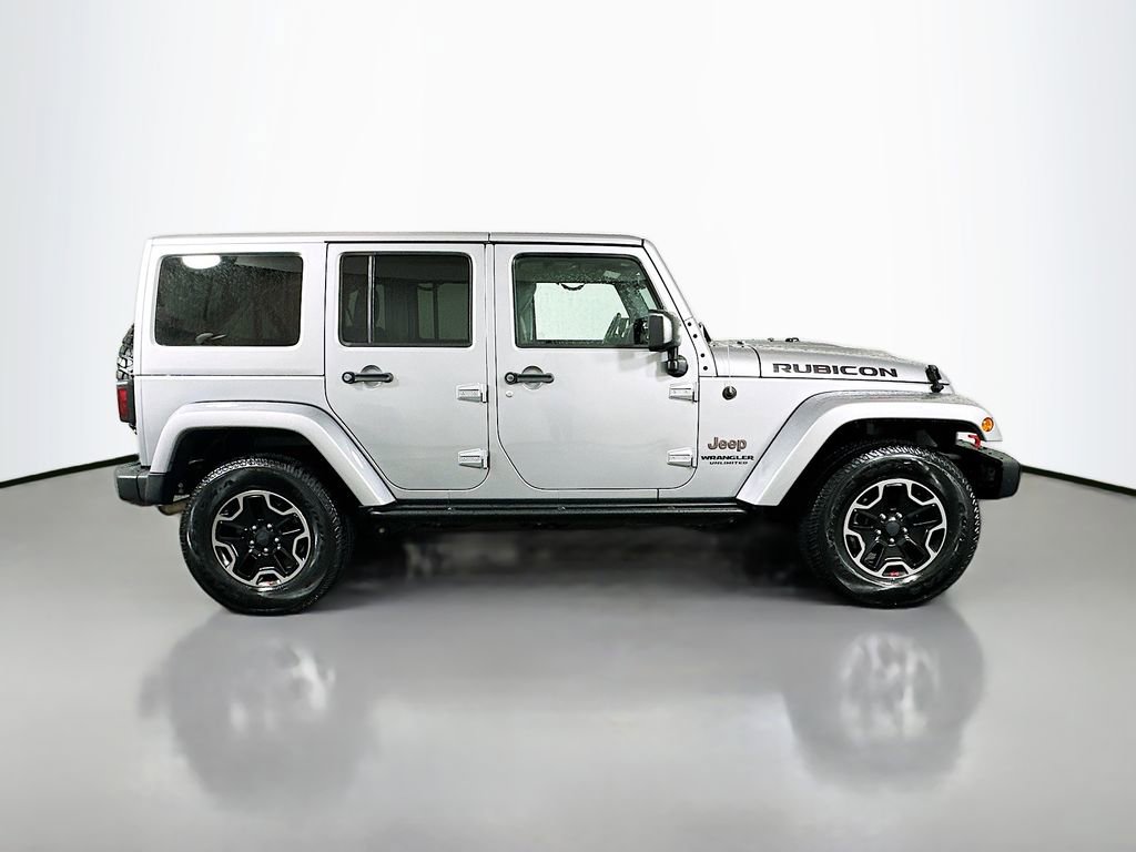 Used 2017 Jeep Wrangler Unlimited Rubicon image 4