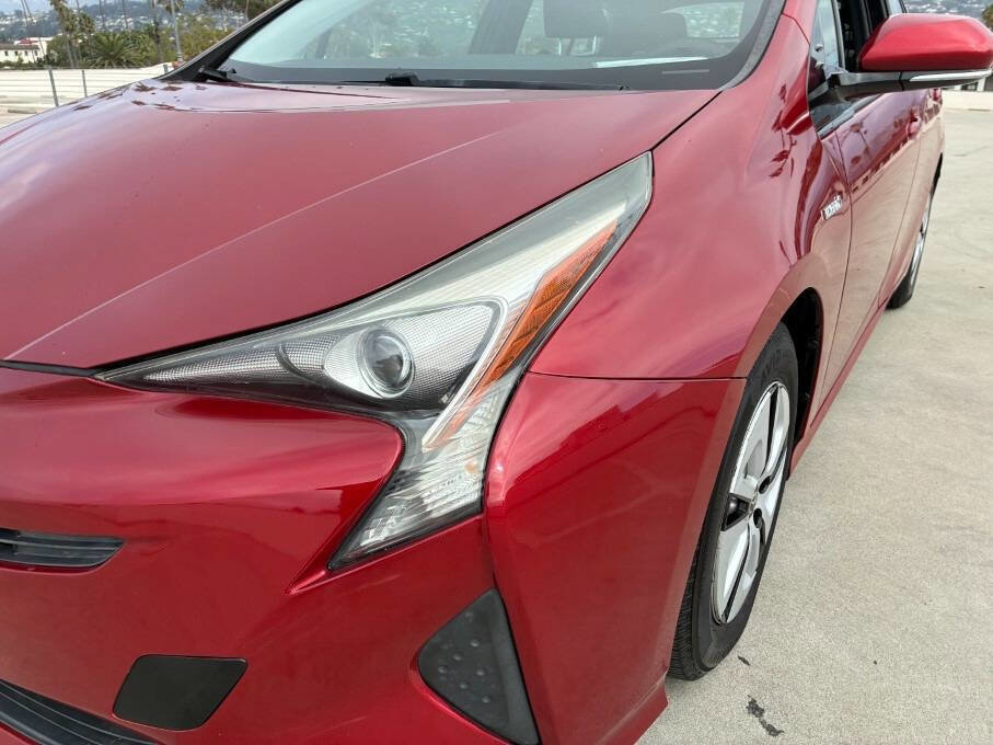 Used 2016 Toyota Prius Three Touring image 16