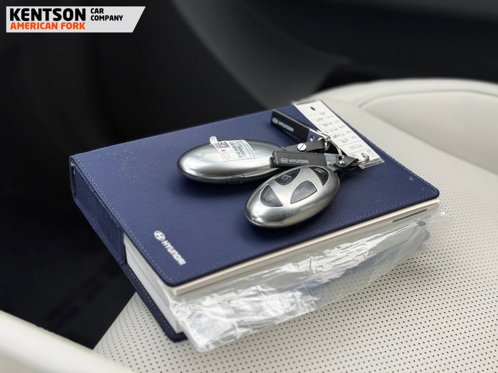 Used 2025 Hyundai Santa Fe SEL image 42