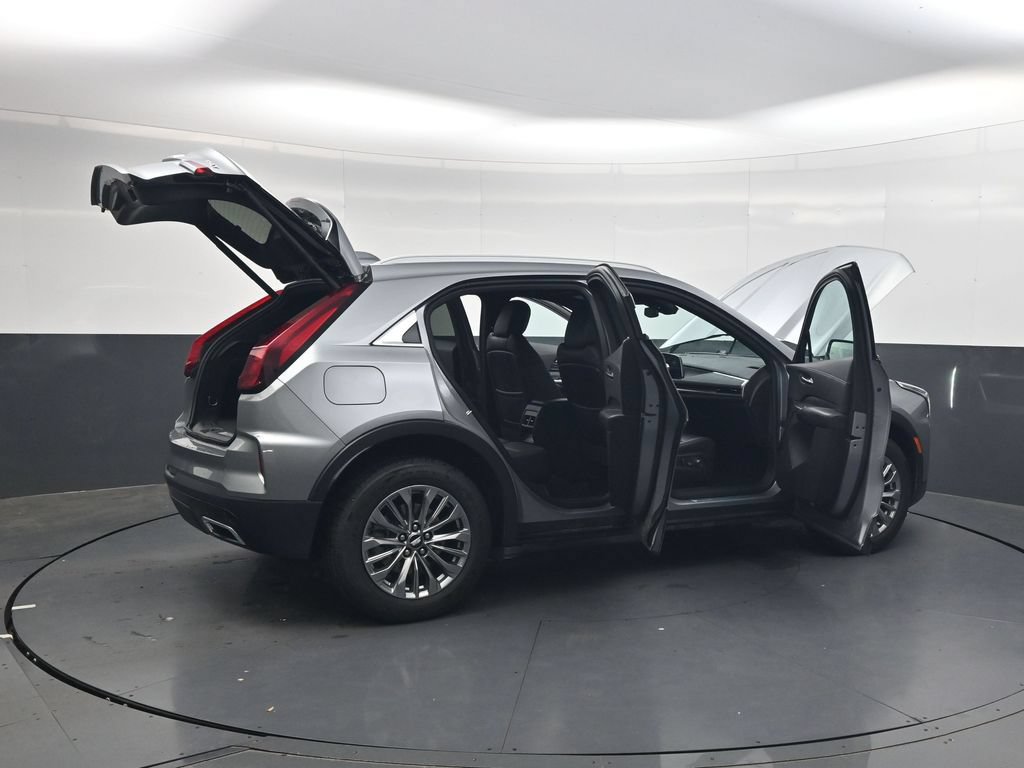 Used 2025 Cadillac XT4 Premium Luxury FWD image 46