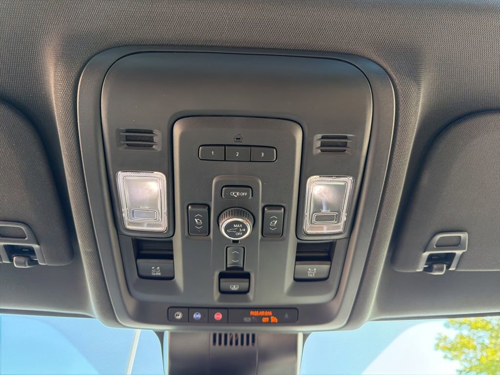 Certified 2023 Chevrolet Tahoe Premier AWD/4WD image 36