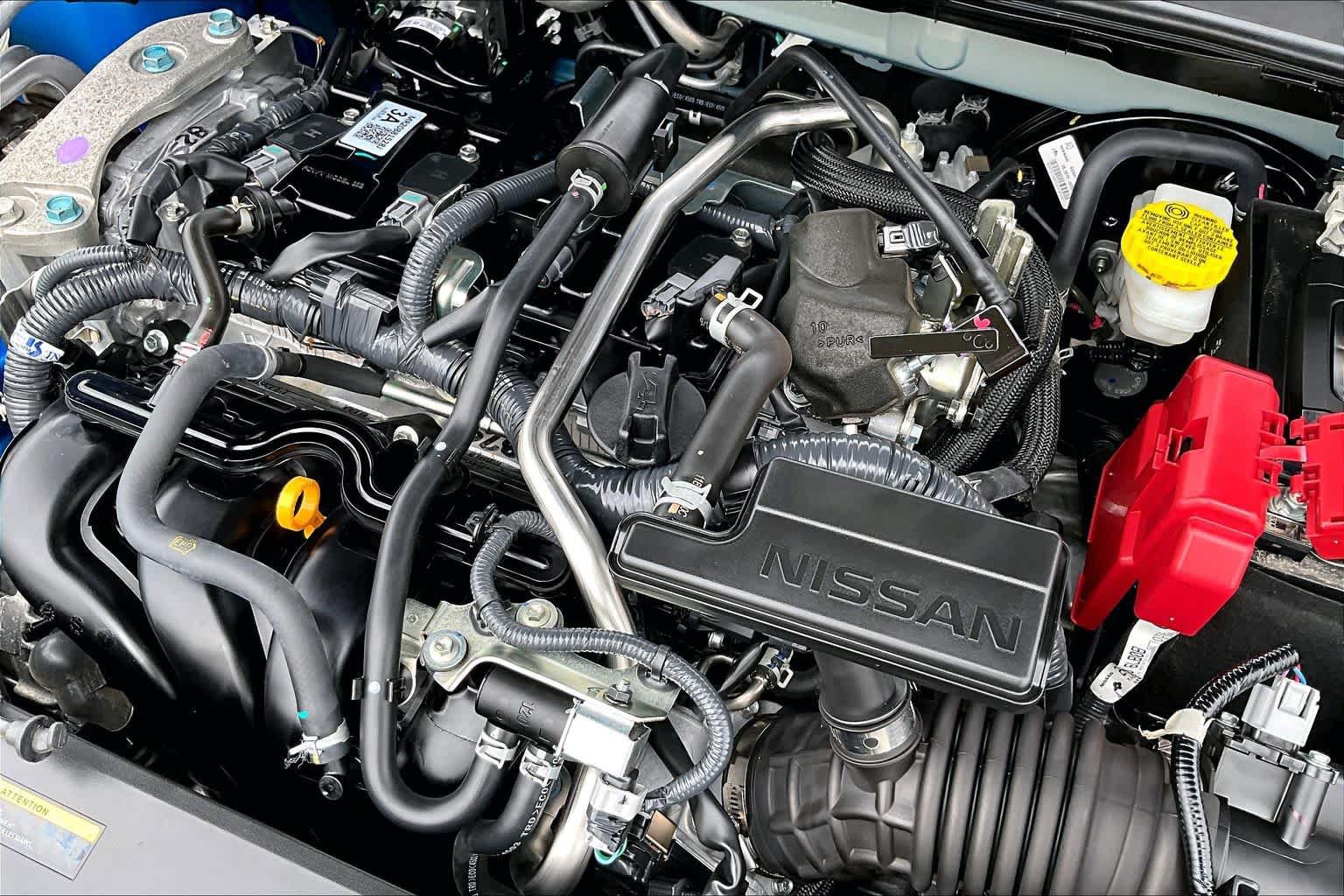Certified 2025 Nissan Sentra SR FWD image 33