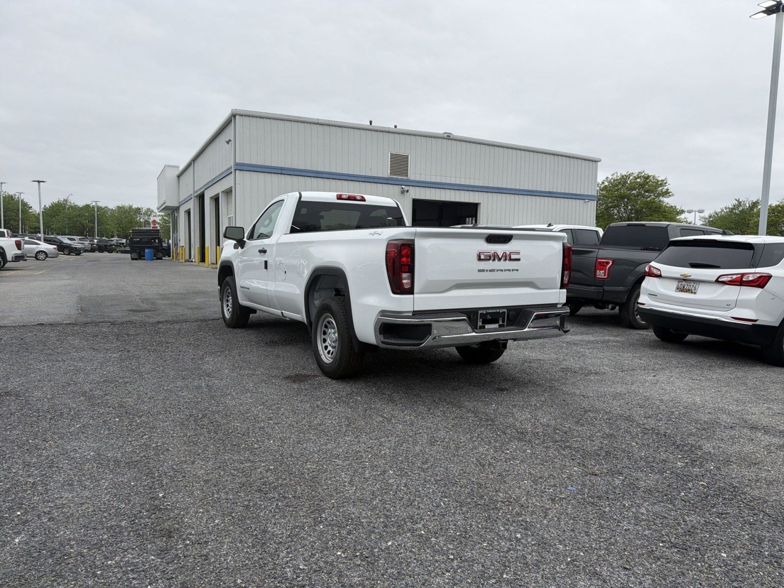 New 2026 GMC Sierra 1500 Pro AWD/4WD image 4
