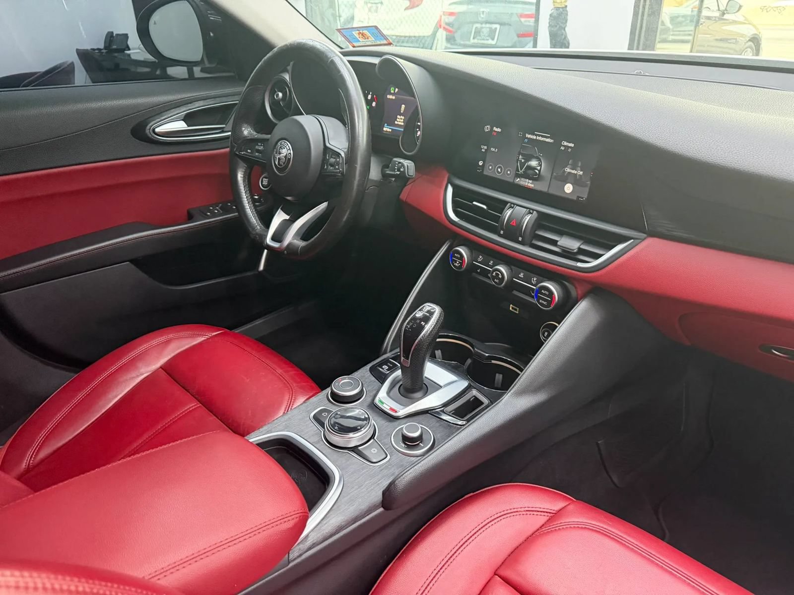 Used 2020 Alfa Romeo Giulia AWD w/ Nero Edizione image 12