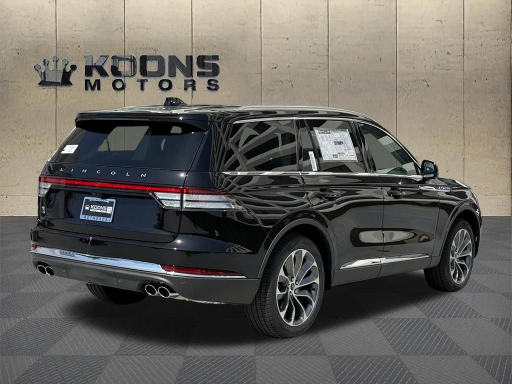 New 2026 Lincoln Aviator Reserve image 4