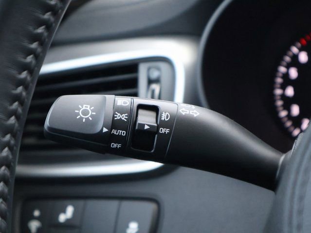 Used 2019 Kia Sorento EX image 39