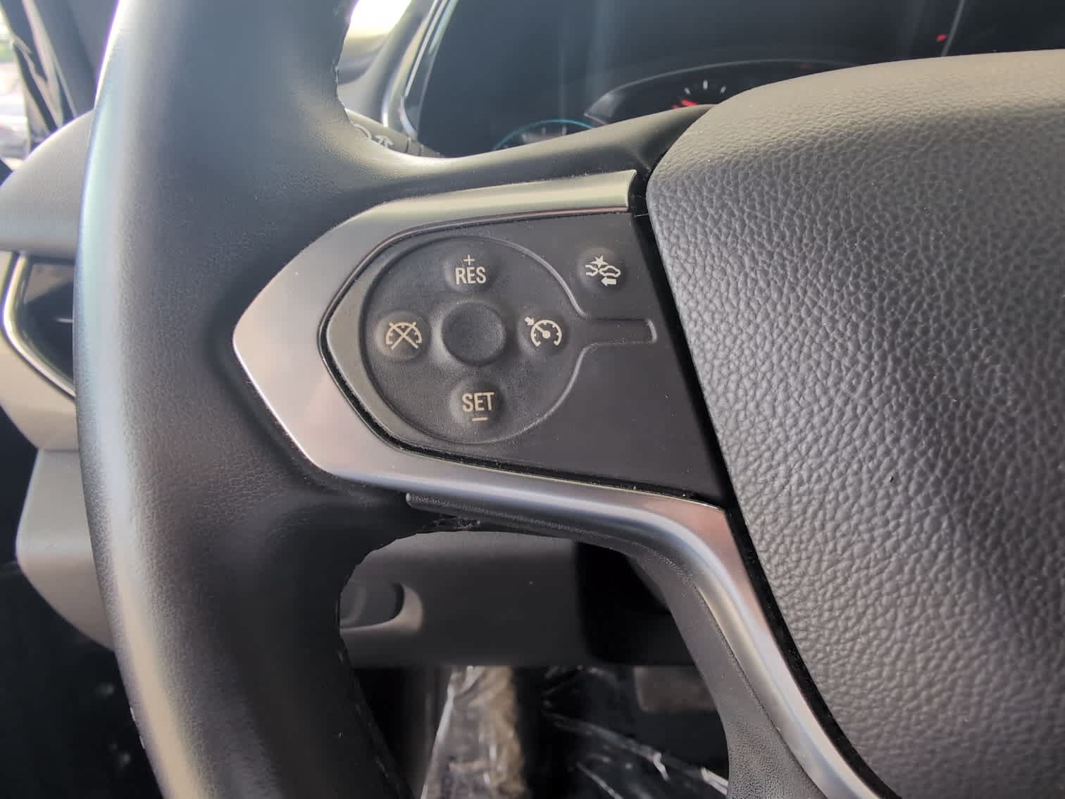 Used 2023 Chevrolet Traverse LT FWD image 31