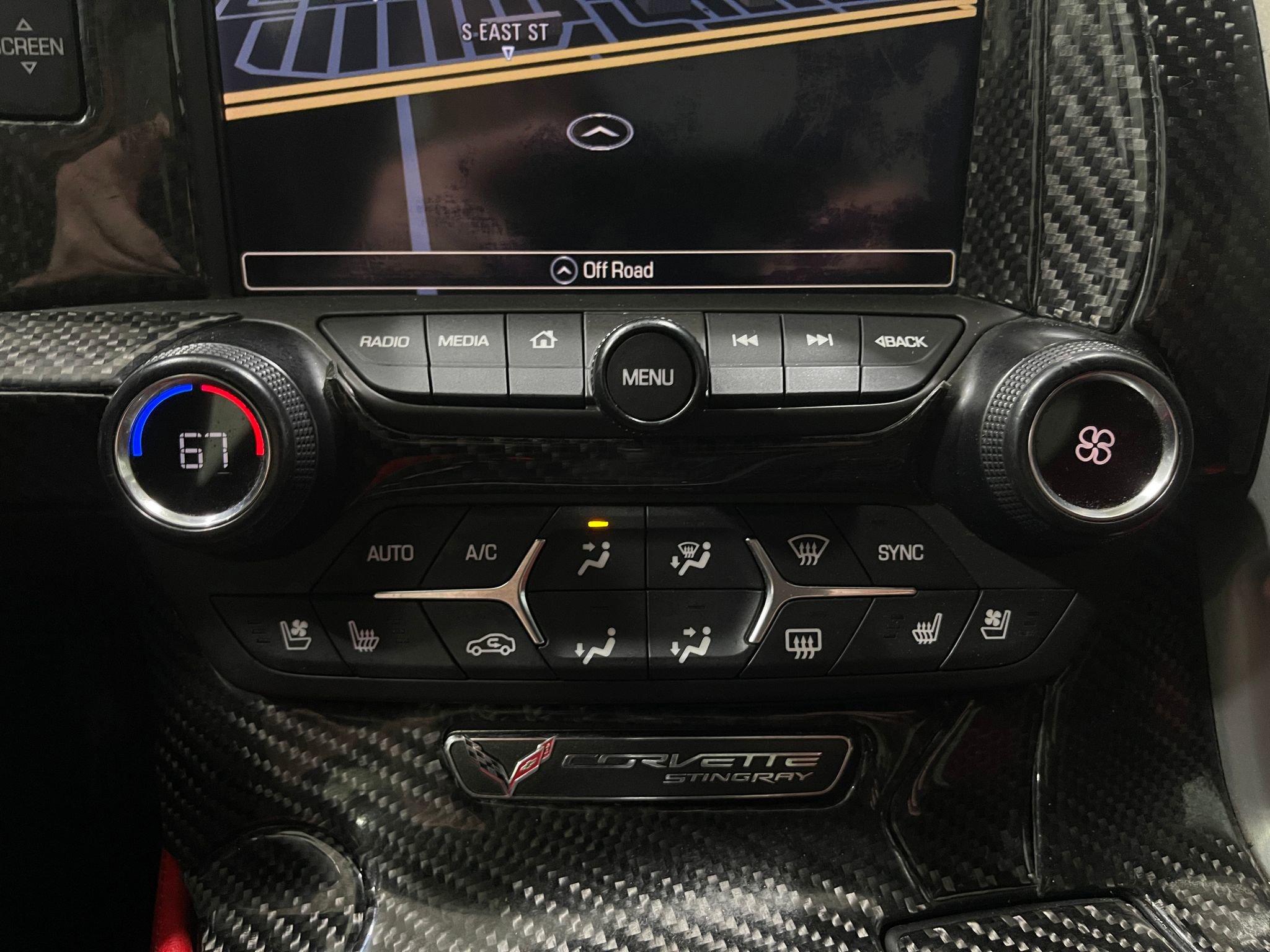 Used 2016 Chevrolet Corvette Stingray Coupe w/ 2LT Preferred Equipment Group image 24