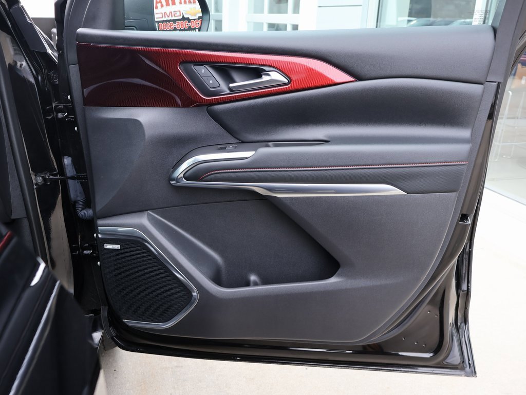 Certified 2024 Chevrolet Traverse RS w/ LPO, Floor Liner Package image 38