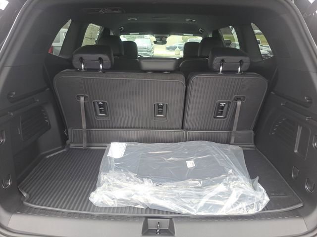 New 2026 GMC Acadia Elevation w/ Elevation Premium Package image 5