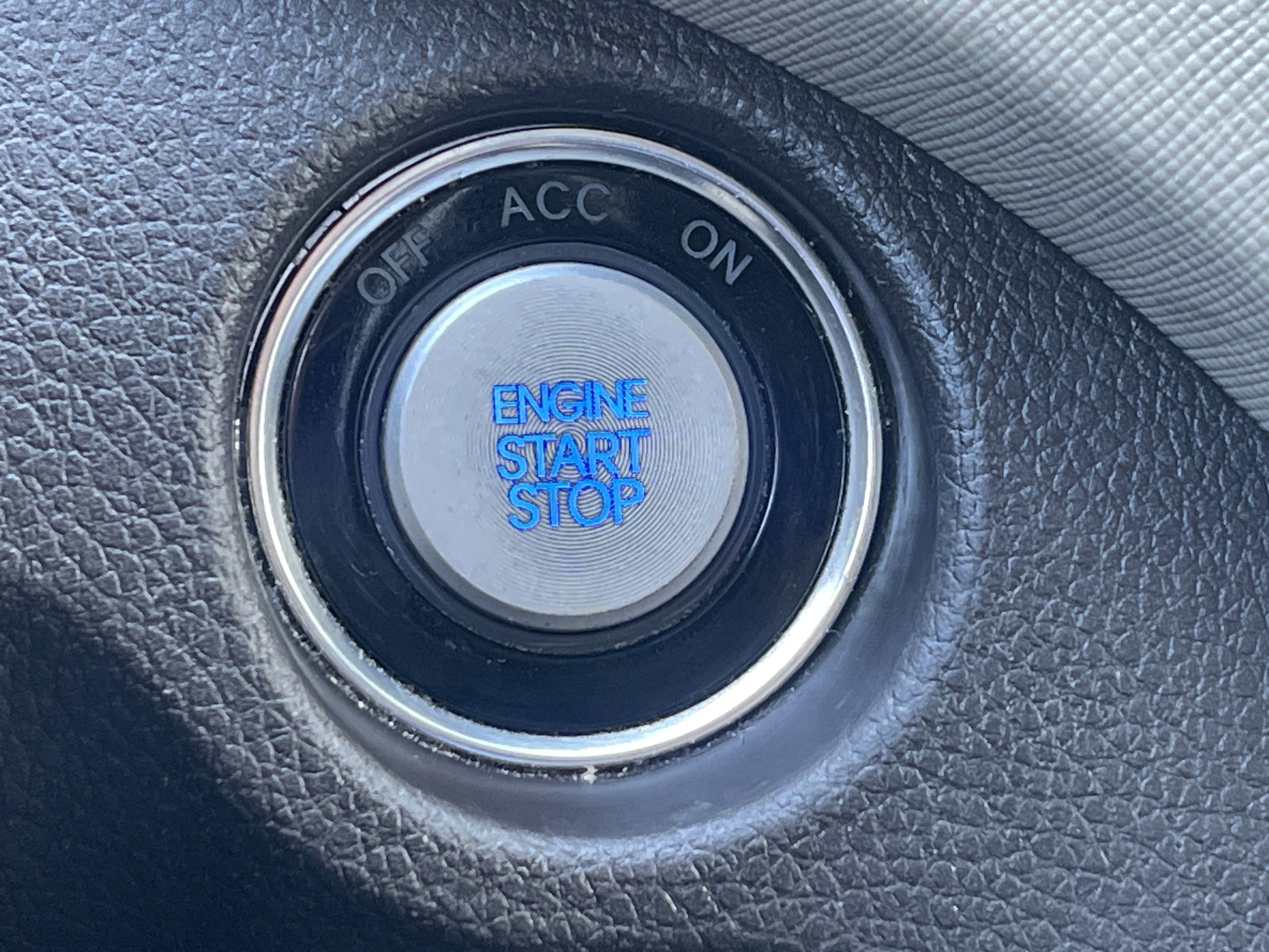 Used 2017 Hyundai Santa Fe Sport w/ 2.4L Tech Package 04 image 15